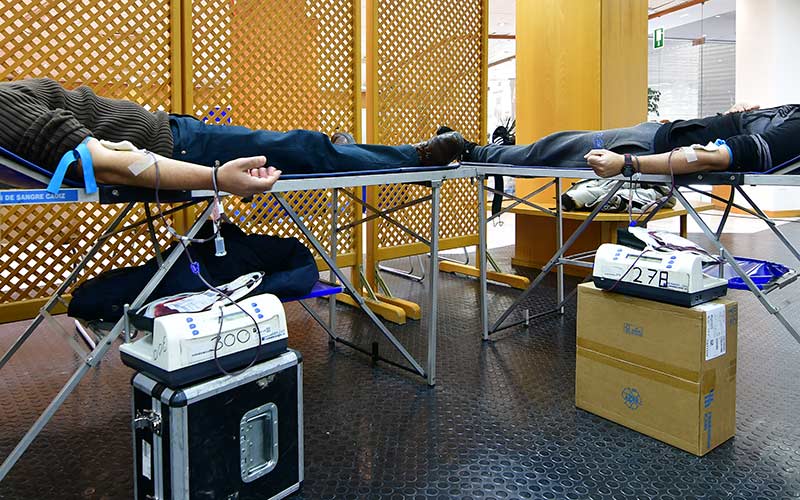 La pandemia ‘no puede’ con 5.500 donantes de sangre gaditanos