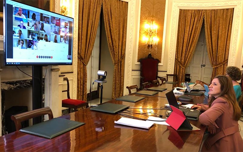 PSOE y La Línea 100x100 se quedan solos en la Diputación liquidando “por falta de competencias” otro colegio público en la capital gaditana
