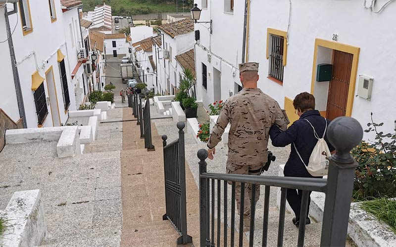 “Los militares han escrito una página muy importante de la historia de España”: 500 “misiones” en la provincia gaditana frente al Covid-19