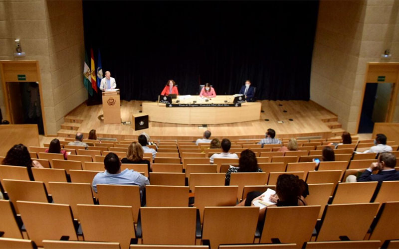 PSOE y Cs alaban las bondades para “crear empleo y no dejar a nadie atrás” de su presupuesto para 2020, rechazado por la oposición