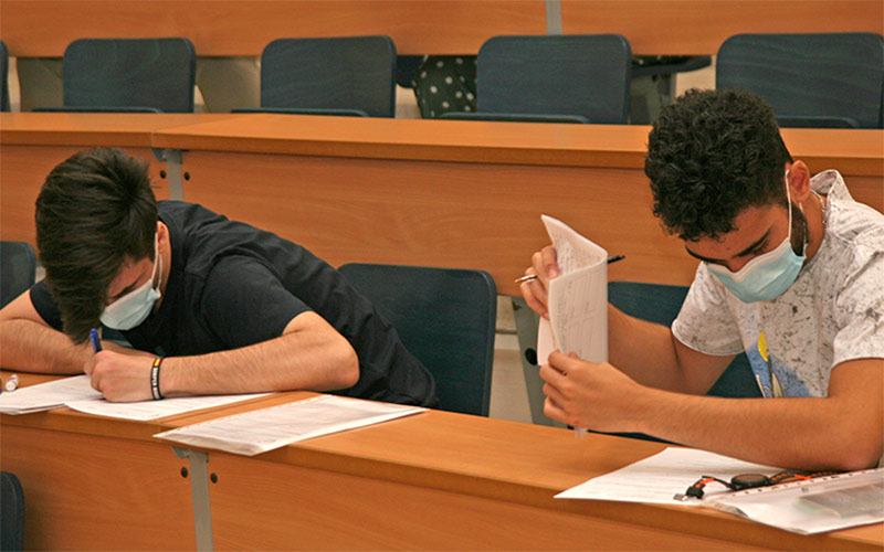 El 93,3% del alumnado gaditano supera la Selectividad del Covid-19
