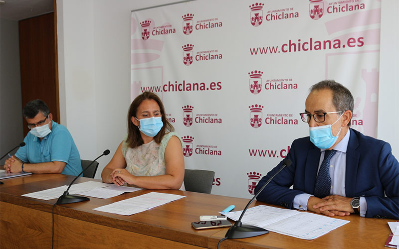 Ayuntamiento de Chiclana y Junta entienden que “no debe caer un PGOU entero por una parte, teniendo que volver a la casilla de salida”