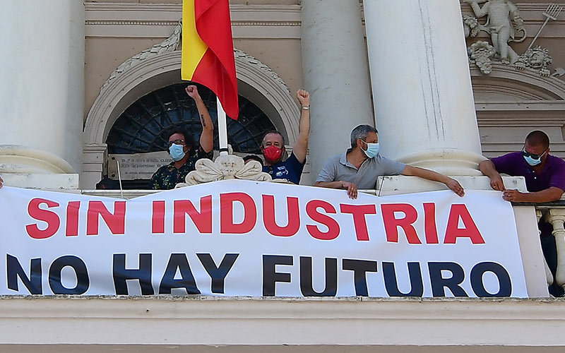 Los alcaldes de La Isla, El Puerto y Puerto Real ‘pasan’ de reunirse con el de la capital: “no me han plantado a mí, sino a los trabajadores”