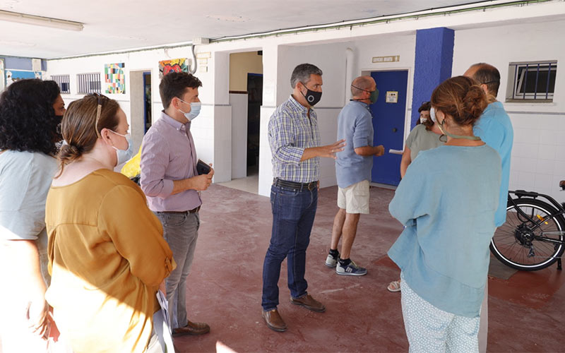 Rota ‘reclama’ a Educación más aulas y limpieza para sus colegios