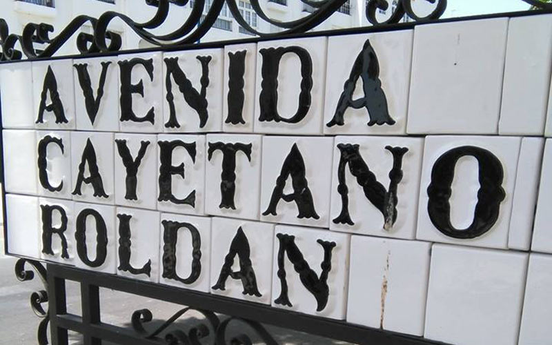 La Isla ya rinde homenaje a Cayetano Roldán y los concejales isleños asesinados al inicio de la Guerra Civil; la ultraderecha vota en contra