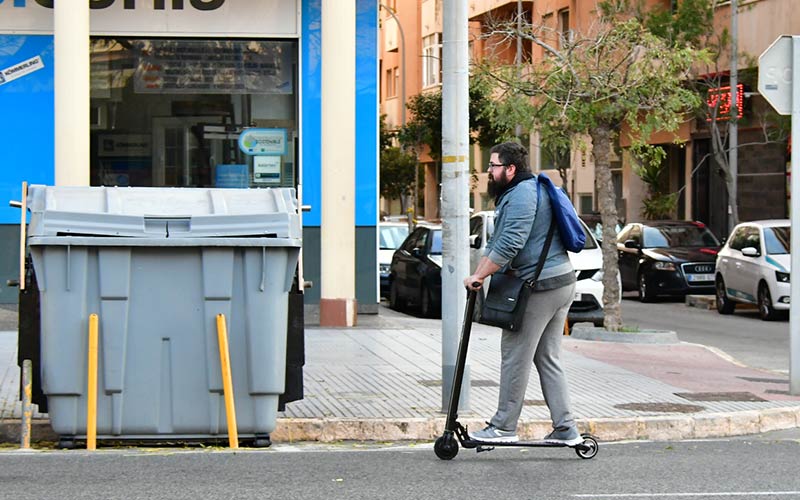 Ya existe un borrador de ordenanza para regular en San Fernando el uso de los patines eléctricos