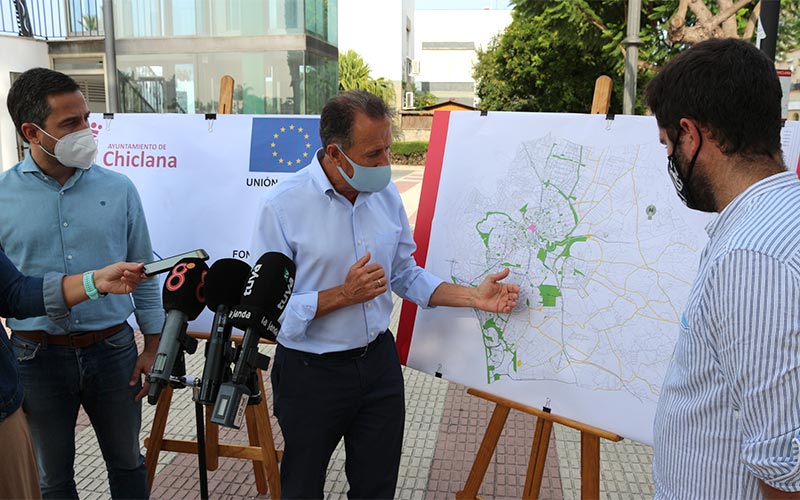 Planteados 8 kilómetros más de carriles bici y ciclo calles en Chiclana