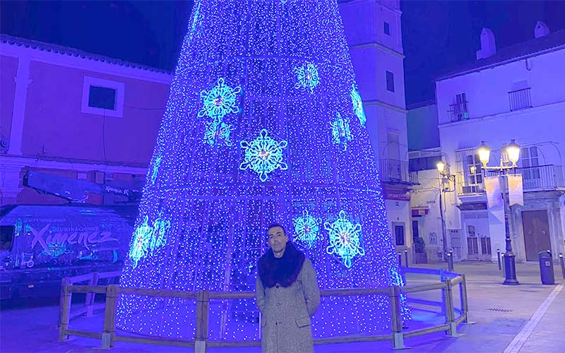 El Consistorio portuense aumenta en un 43% el presupuesto en luces navideñas; para Adelante es “una frivolidad ante tantas necesidades”