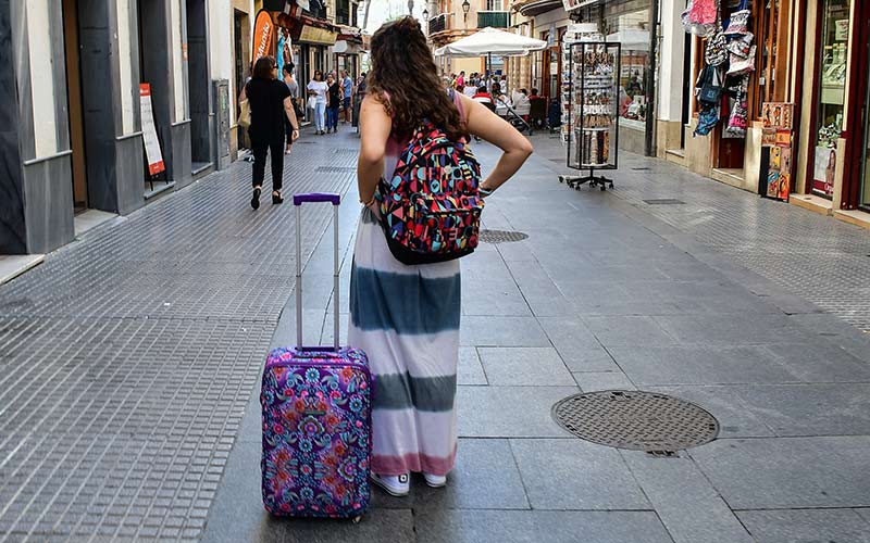 El PP interpreta que Vila está “ahuyentando a los promotores” y “demonizando a los gaditanos que alquilan viviendas en vacaciones”