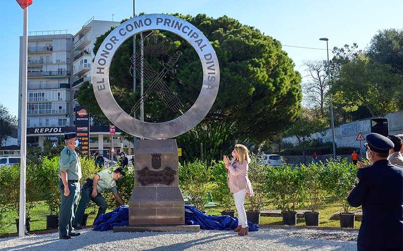 Jerez le ‘dedica’ una rotonda a la Guardia Civil en su 175 aniversario