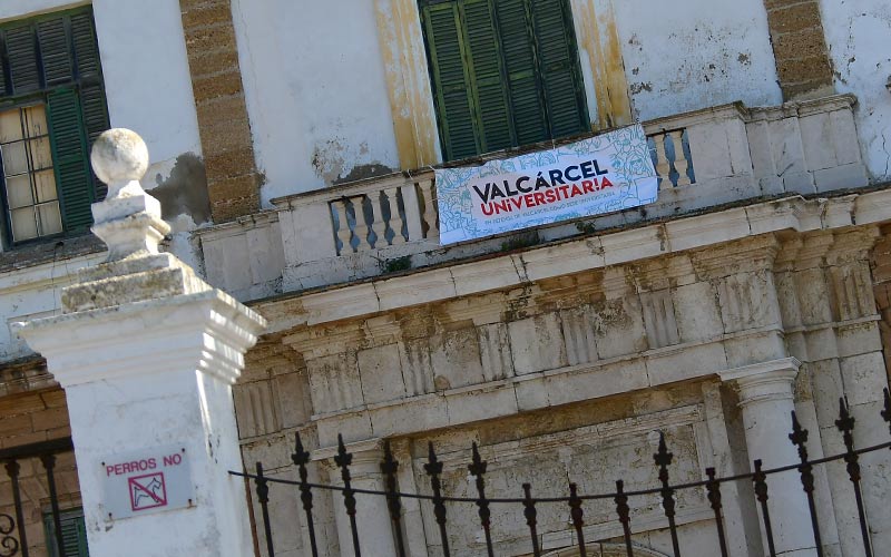 Unanimidad para exigir a la Junta que invierta en Valcárcel como Facultad de Educación; la UCA repite que no puede asumir el coste