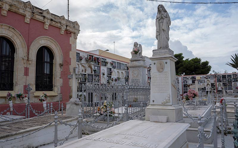 Evitar las aglomeraciones: objetivo principal del dispositivo especial diseñado para Todos los Santos en el cementerio municipal isleño