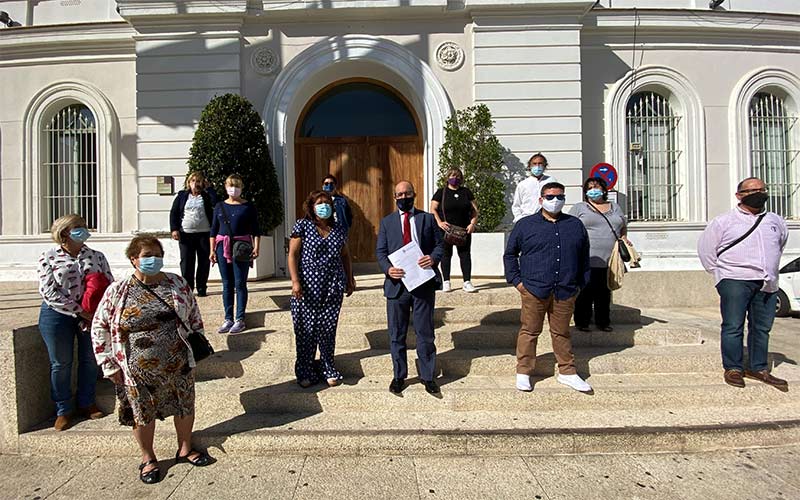 Vecinos de Los Milagros cumplen en tiempo y forma con los trámites para que la rehabilitación de sus viviendas sea una realidad en 2021