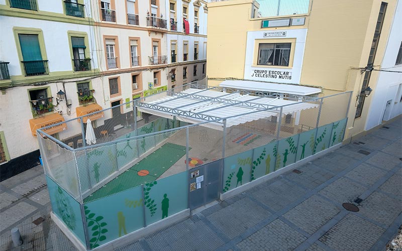 Cinco colegios de Cádiz ahorran 16.000 euros en la factura de luz y agua en un año implicándose en el proyecto piloto Euronet 50/50