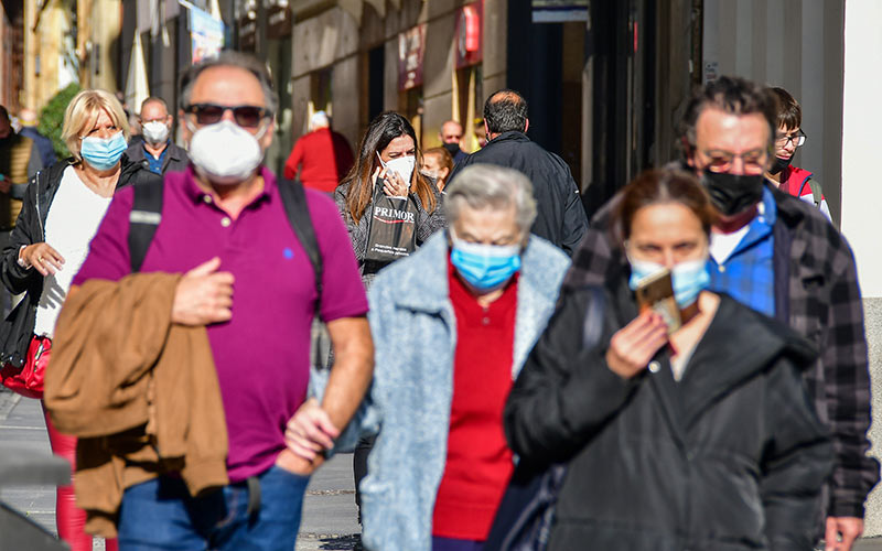 Cádiz podría disponer en meses de hasta 1,3 millones de vacunas frente al Covid-19 con las que inmunizar al 75% de su población