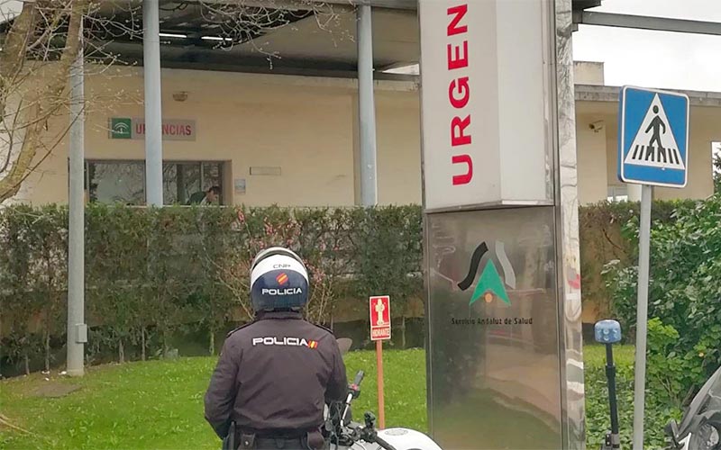 El Hospital de Jerez atiende a pacientes graves de Covid-19 con una unidad de neumología específica que busca evitar el ingreso en la UCI