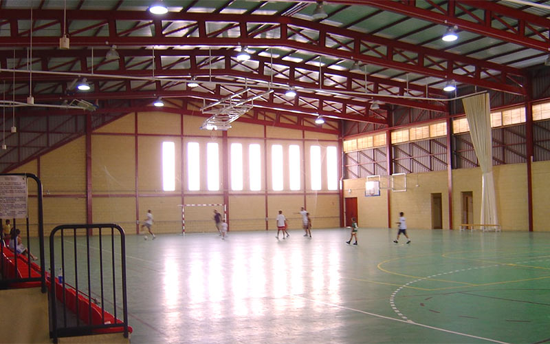Alrededor de 400.000 euros para acabar con las goteras y mejorar el aislamiento de varias instalaciones deportivas municipales