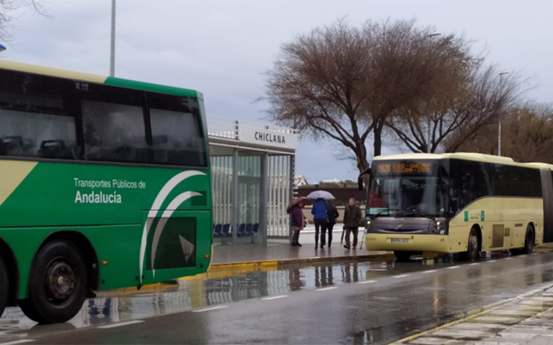 El Consorcio de Transportes asumirá la redacción del proyecto para dotar de cubierta al apeadero de autobuses de Chiclana