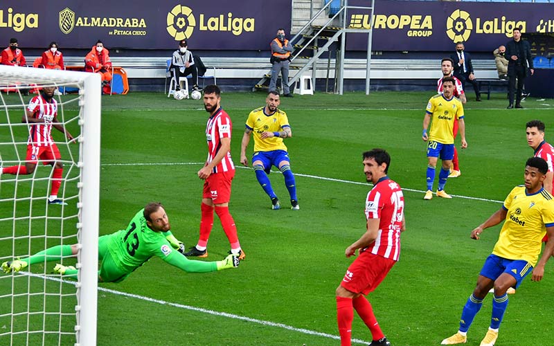 Este Cádiz no merece caer ante el líder