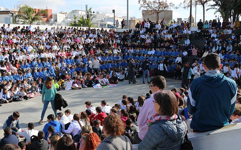 Listo el primer plan municipal chiclanero que trata de “valorar, respetar, escuchar y cuidar” a los niños y adolescentes