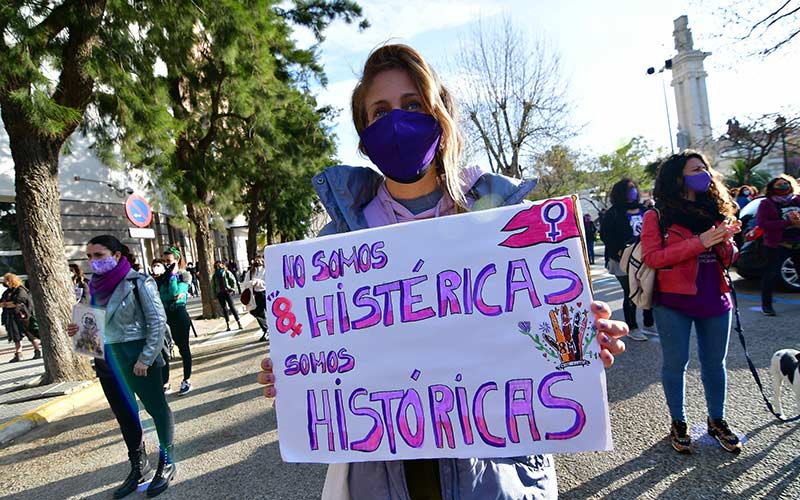 La pandemia no ‘puede’ en Cádiz con un 8-M más “necesario” si cabe