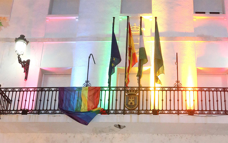 Rota ‘dedicará’ un espacio público al activista LGTBI Pedro Zerolo