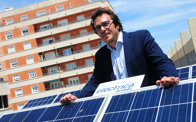 Cádiz se ‘pone’ de ejemplo: “el actual modelo energético no da más de sí. Es injusto, colonial y excluyente, tenemos que darle la vuelta”