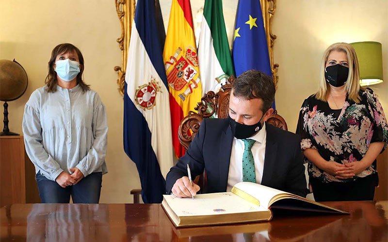 La insostenible deuda municipal ‘une’ a Jerez y Jaén