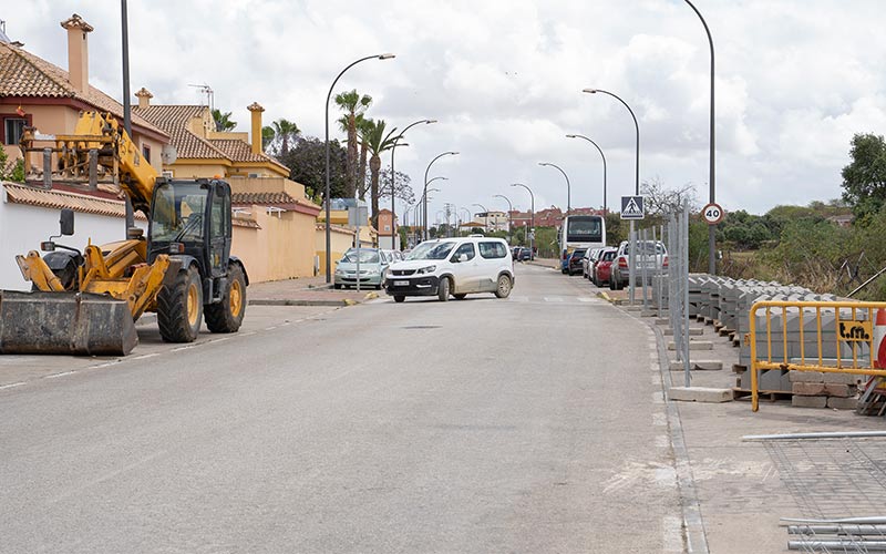 La carretera de la Batería de La Ardila se ‘pone’ segura y bonita