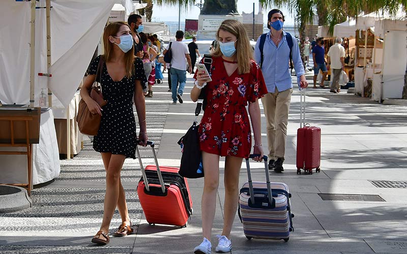 Cádiz se ‘venderá’ presencial y virtualmente como “destino diverso, seguro y de calidad” en Fitur 2021, “una edición para la esperanza”