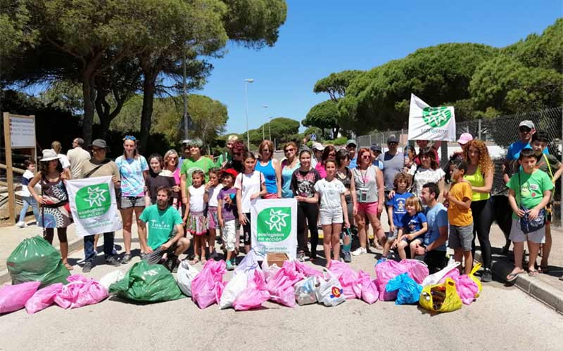 Toniza sospecha una actitud “enfermiza y preocupante” hacia su asociación medioambiental entre algunos socialistas chiclaneros