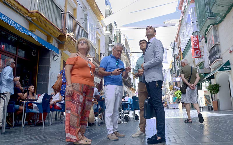 Todo El Puerto entra en la renovada zona de gran afluencia turística: “visto lo ocurrido, la palabra de Calleja y Germán Beardo no vale nada”
