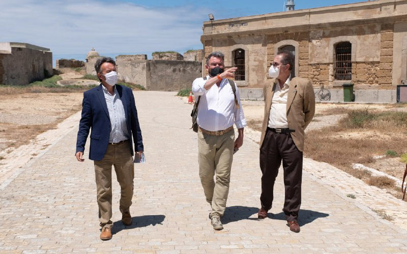 Se abrirá parcialmente el Castillo de San Sebastián para que recupere su actividad el Labimar; el PP registró el lunes una moción pidiéndolo