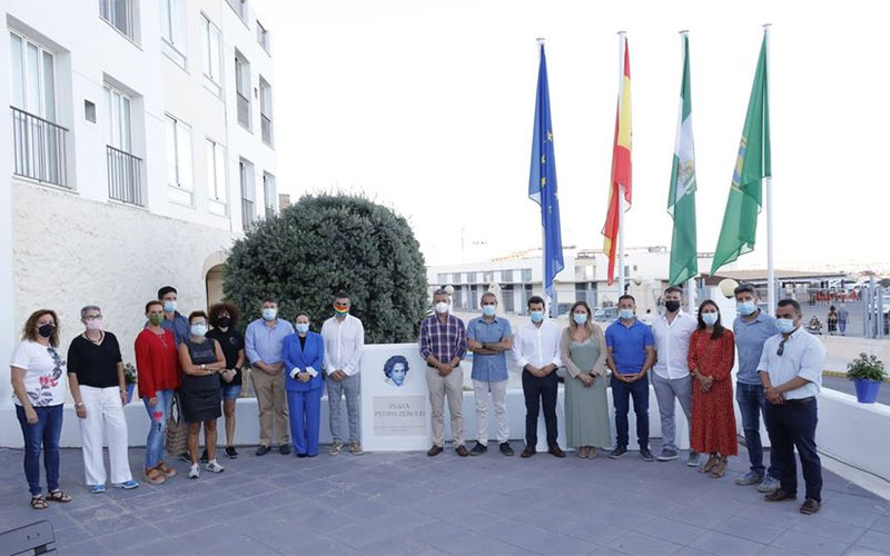 Rota, ‘orgullosa’ de dedicarle una plaza al “faro” de Pedro Zerolo