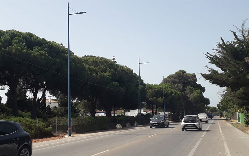 La carretera del Molino Viejo se va tornando en avenida, poco a poco