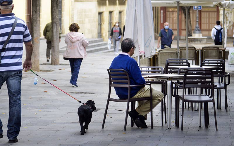 La nueva ordenanza de terrazas de Jerez, que se quiere aprobar en otoño, “genera nuevas actividades y flexibiliza algunas restricciones”