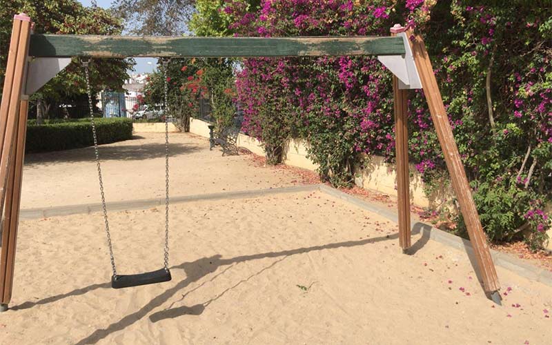 Palmero llama a los vecinos a denunciar el incivismo ante la Policía Local tras los últimos actos vandálicos en diversas zonas de Chiclana