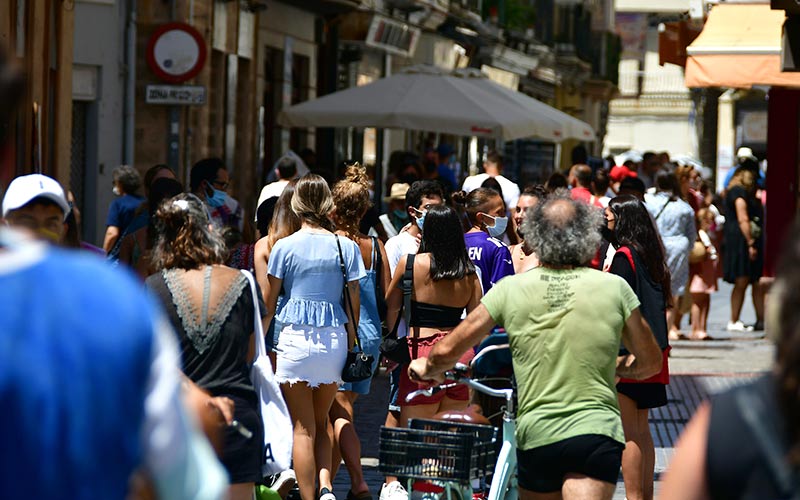 Balance “positivo” del verano para “muchos negocios” de Cádiz