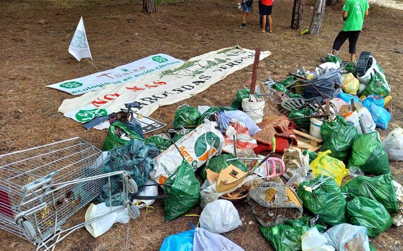 Toniza celebra diez años lanzando un SOS por el Pinar del Edén: “no podemos perder los pocos oasis verdes que nos quedan en Chiclana”
