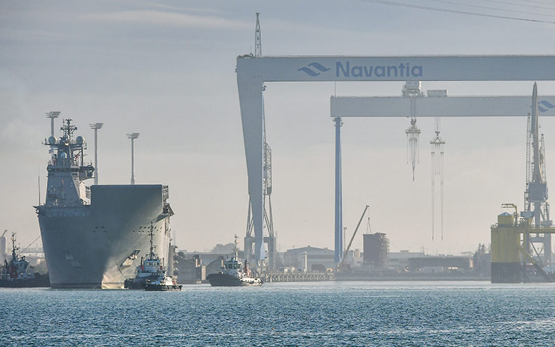 El Ministerio de Defensa tiene ya vía libre para firmar el contrato del BAM-IS con Navantia; son tres años y medio de faena para Matagorda