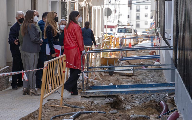 La alcaldesa isleña presume de calles: “hemos multiplicado por cuatro la inversión en mantenimiento urbano, hoy en día la ciudad está mejor”
