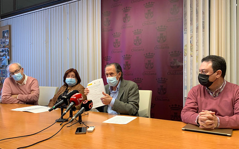 Asegurados 2,4 millones para comenzar la “compleja” renovación de El Pilar, “seguramente la barriada que peor se encuentra de Chiclana”