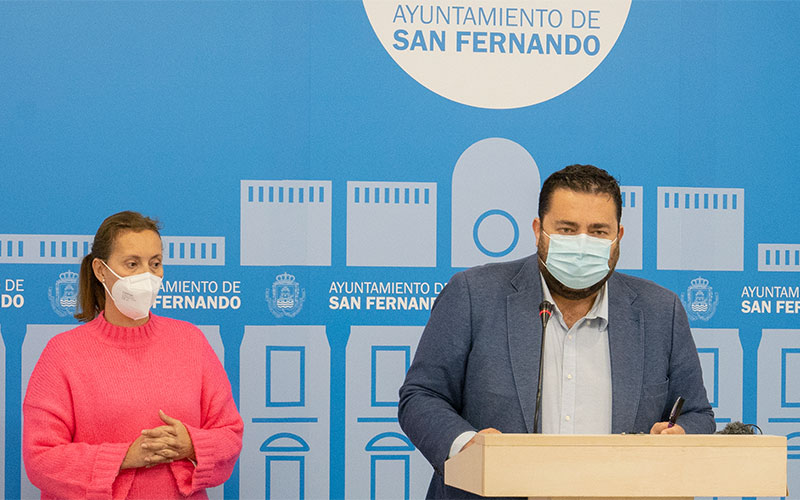 Acusan al Gobierno isleño de “desinterés” por no “controlar ni exigir” a la empresa que explota el servicio municipal de ayuda a domicilio
