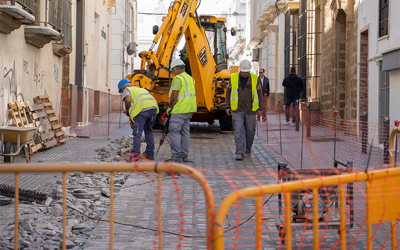 Se mejorará la anticuada red de saneamiento en tramos de las calles Sánchez Cerquero, Daoiz y General Valdés