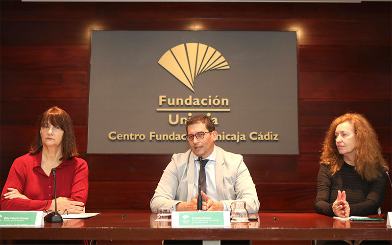 ‘Darwin o el origen de la vejez’ gana el XXII Premio Unicaja de Novela Fernando Quiñones entre más de 1.300 obras presentadas al concurso