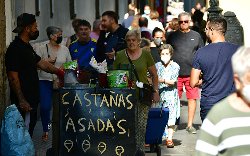 Censuran la “obstinada persistencia” en mantener “grandes celebraciones colectivas” cuando la pandemia “no se ha superado”