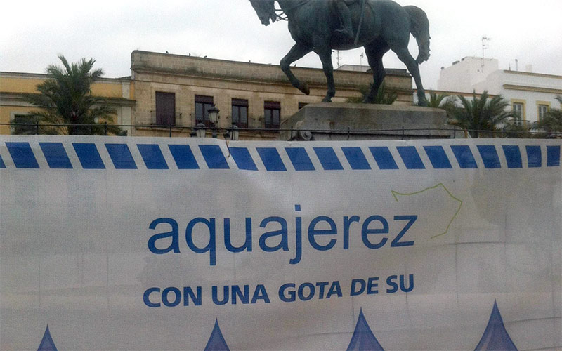 La Coordinadora del Agua, que “renueva” su lucha una década después, acusa al Ayuntamiento de “nulo control” sobre Aquajerez