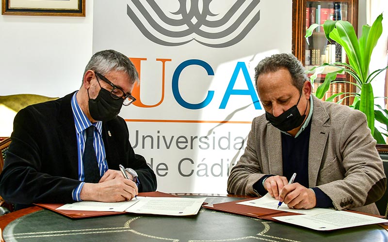 El comercio del centro de Cádiz se alía con la Universidad para sacar adelante su plan estratégico: “es necesario adaptarse a los tiempos”