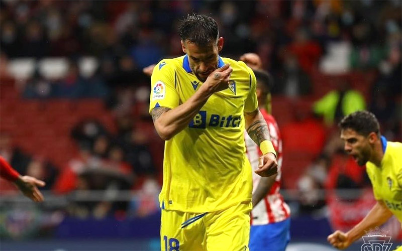 Orgullo por un Cádiz que empequeñeció al Atleti, pero perdió