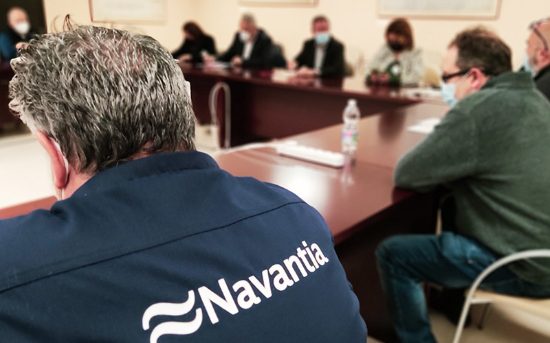 Juan Espadas (PSOE) anuncia que “en próximas fechas” se concretará faena para Puerto Real y promete que “seguirá construyendo barcos”